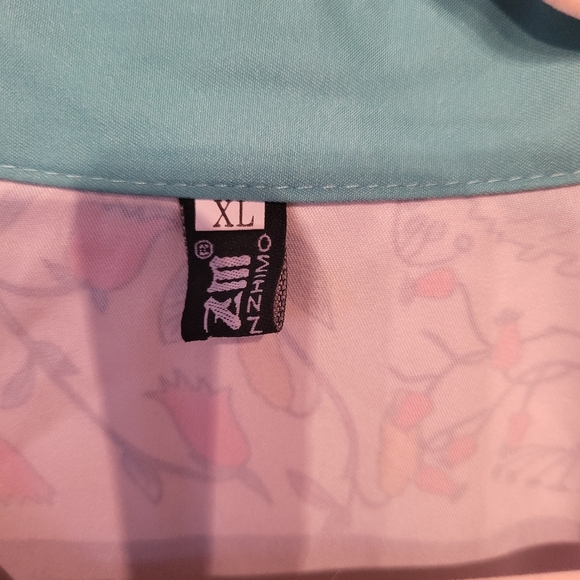 Dress - Picture 2 of 6